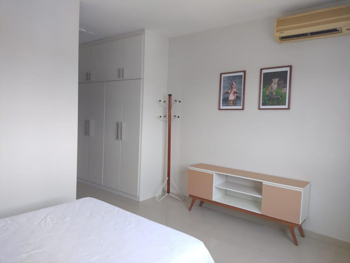 Excelente Flat No Centro De Proximo Ao Teatro Amazonas.
